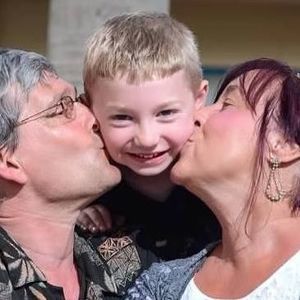 Meet your Posher, Robin